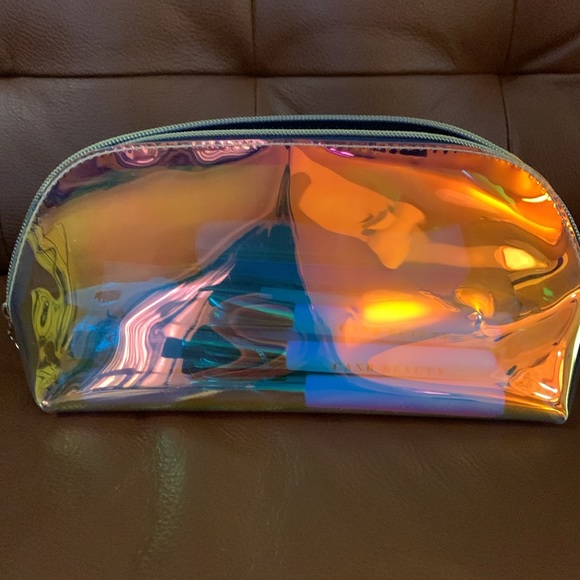 Can B Beauty white & gold pro makeup brush set of 19 + pallette, spatula & case - Picture 4 of 6